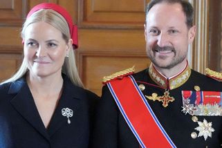 Od divokého mládí až na norský trůn. Mette-Marit se stává novou královnou navzdory skandálům - Novinky